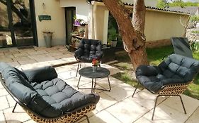 Le Clos Des Feugrais